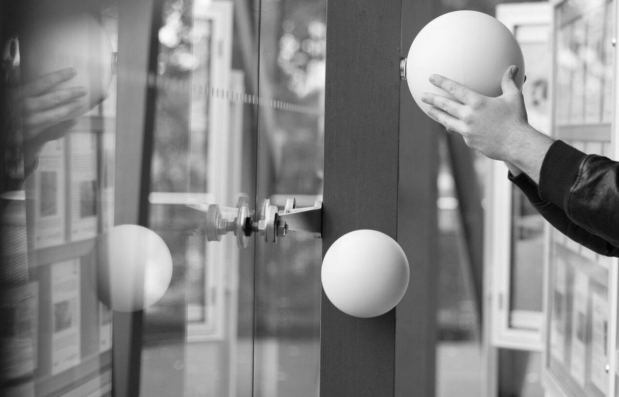 _images/placing_spheres.jpg